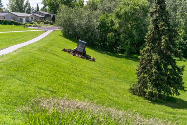 Cost of Hillside Mowing in Owensboro